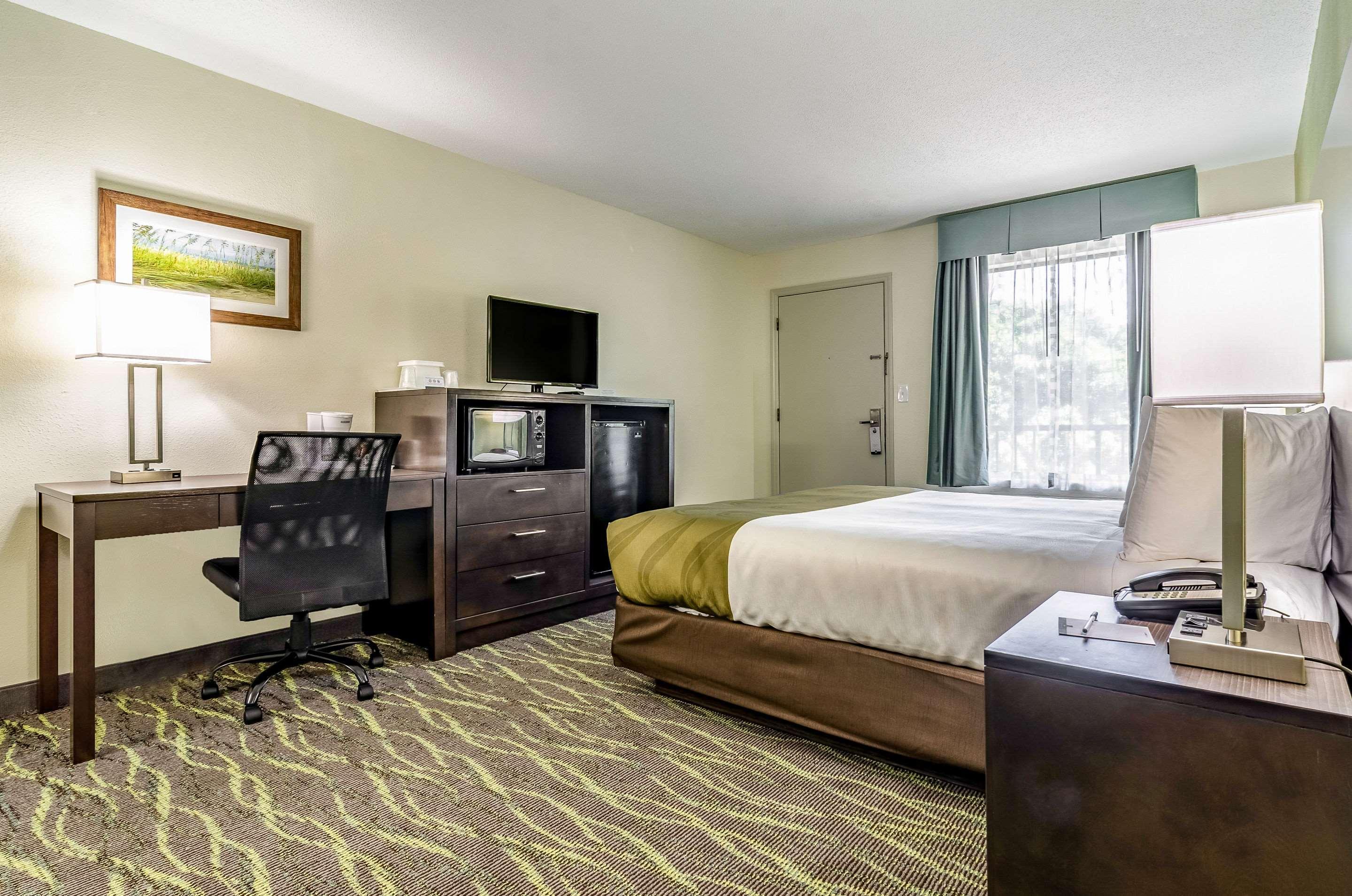 Quality Inn & Suites Creedmor - Butner Creedmoor Exterior photo